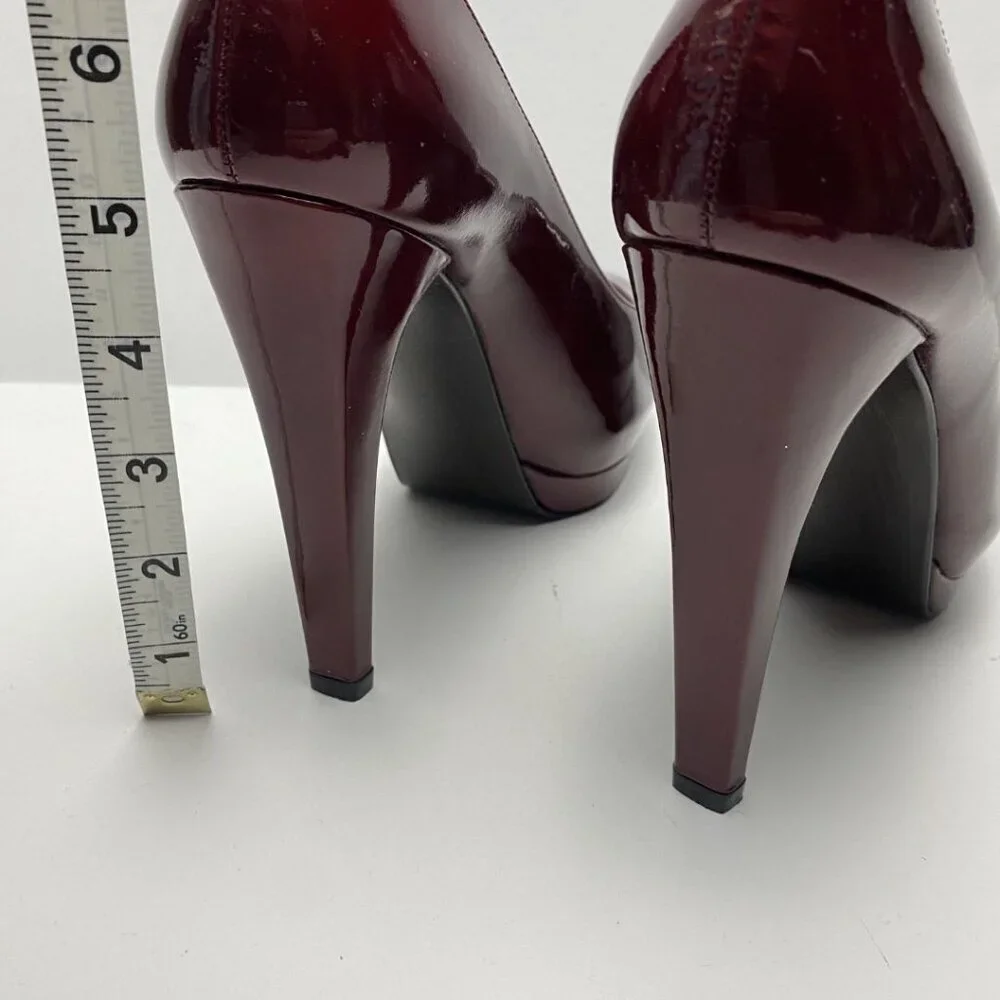 stuart weitzman burgundy